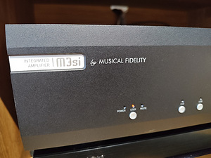Musical Fidelity M3si (6 foto / 6)