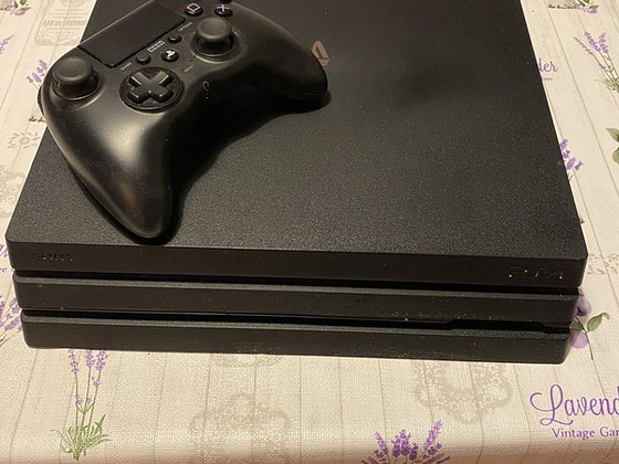 PlayStation 4 Pro 1tb