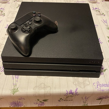 PlayStation 4 Pro 1tb
