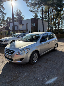 Odav autorent.Automaat LPG.Liikuri 7 (2 foto / 9)