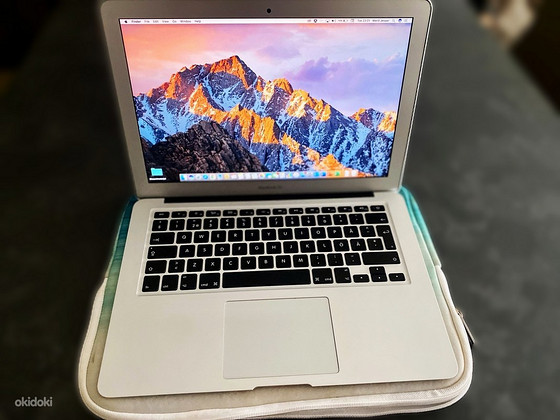 Apple Macbook Air 13" 2017
