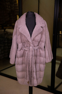 New mink fur (4 foto / 7)