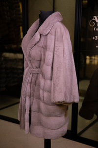New mink fur (5 foto / 7)