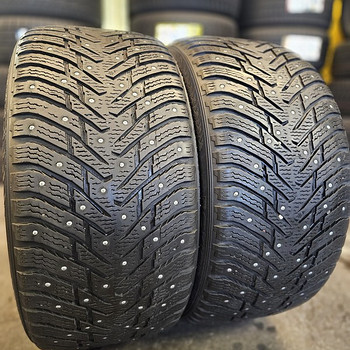 255 40 R 18 Nokian Hakkapeliitta 8