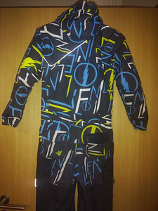 Комбинезон. 128 см. (2 фото из 8)