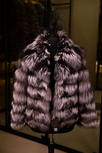 New real FOX fur (7 foto / 10)