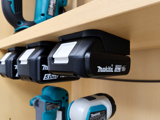 Makita 18V akuhoidik