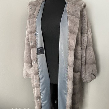 Mink fur with hood - Норковая шуба с капюшоном
