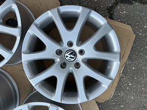 19" Volkswagen Touareg originaalveljed 5x130 (sobib ka Q7) (1 foto / 7)