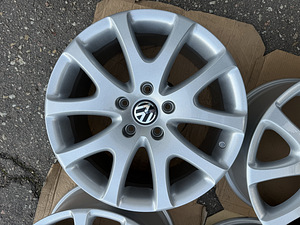 19" Volkswagen Touareg originaalveljed 5x130 (sobib ka Q7) (4 foto / 7)