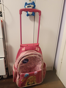 Рюкзак Barbie на колесах. (1 фото из 6)
