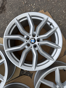19" оригинальные диски BMW X5/X6 стиль 734 5x112 + датчики (2 фото из 8)