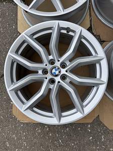 19" оригинальные диски BMW X5/X6 стиль 734 5x112 + датчики (4 фото из 8)