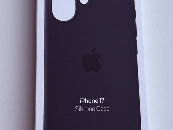 Apple iPhone 17 Silicone Case with Magsafe , Black