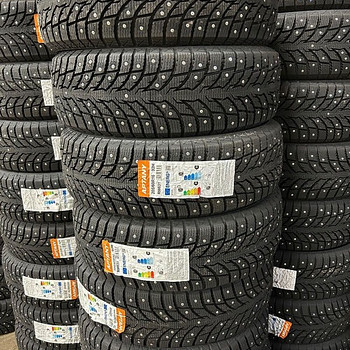215 55 R 17 APTANY W631 ( НОВЫЕ )