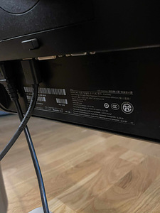 Монитор Dell 24" (3 фото из 3)