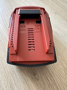 HILTI aku 22V 4Ah (1 foto / 3)