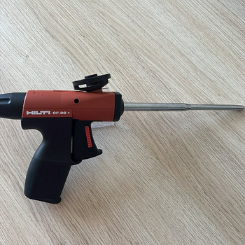 HILTI пистолет для монтажной пены СF DS-1
