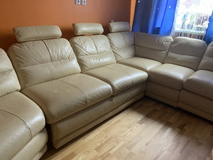 Продается кожаный диван. (1 фото из 1)