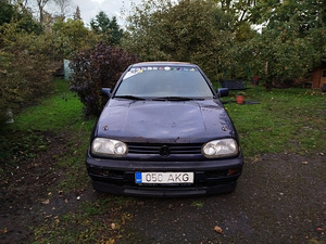 Vw Golf гоночный автомобиль (3 фото из 14)