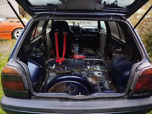 Vw Golf гоночный автомобиль (10 фото из 14)