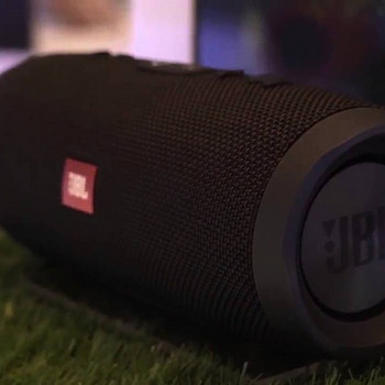 JBL kõlar (Must)
