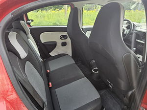 Renault Twingo (2 фото из 7)