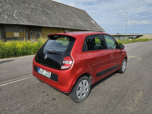 Renault Twingo (4 фото из 7)