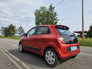 Renault Twingo (6 фото из 7)