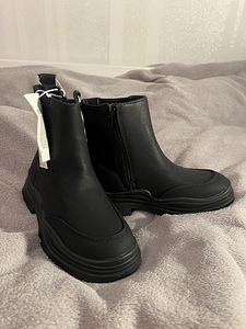 Новые полусапожки (2 фото из 4)
