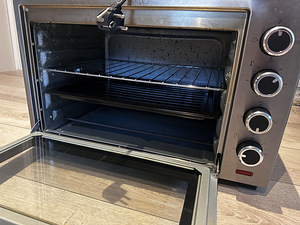 Grill (2 foto / 3)