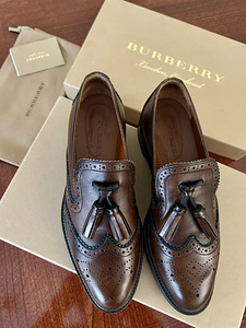 Burberry (1 фото из 2)