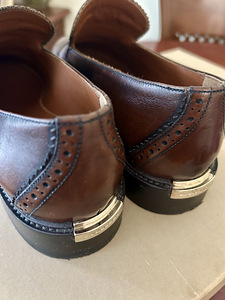 Burberry (2 фото из 2)
