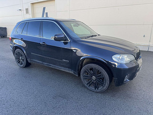 BMW x5 varuosadeks (6 foto / 10)