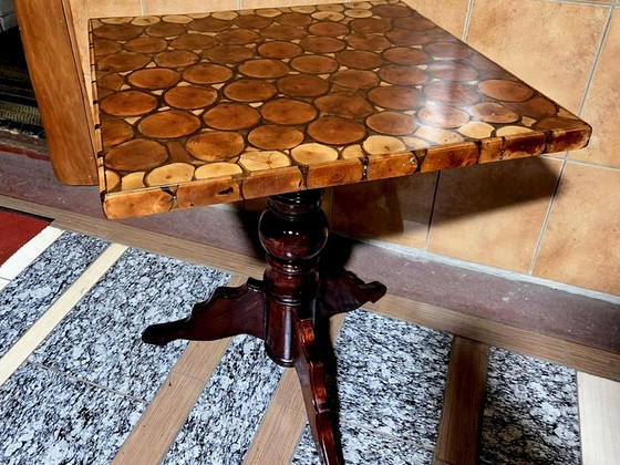Müüa stiilne laud