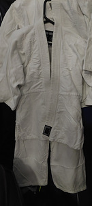 Judo kimono. (1 foto / 4)
