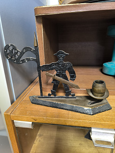 Keraamilised ja metallist figuurid (2 foto / 10)