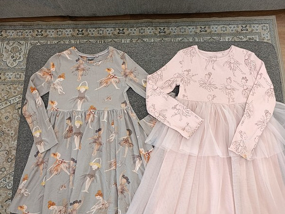 Платья Next, Lindex и H&M для девочек 116/122