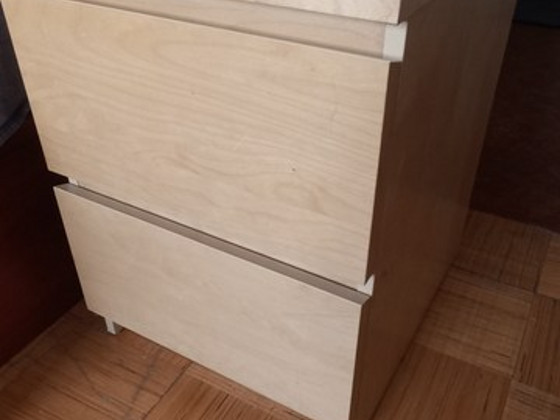 Пярну Продам тумбочку