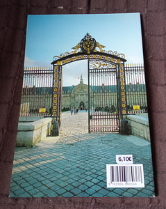 Путеводители на русском языке (3 фото из 3)