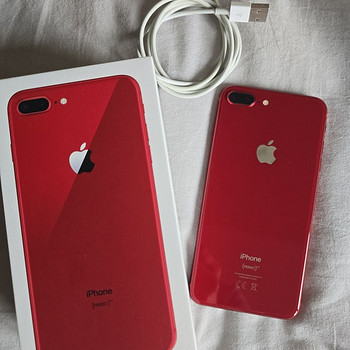 iPhone 8 plus 64GB RED