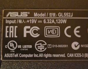ASUS GL552J (3 foto / 3)