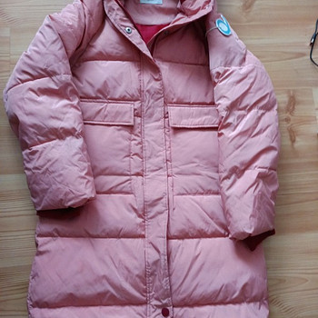 Продам зимнее пальто Reserved 158