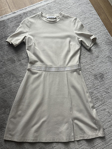 Платье Calvin Klein TAPE MILANO SHORT SLEEVE M (2 фото из 7)