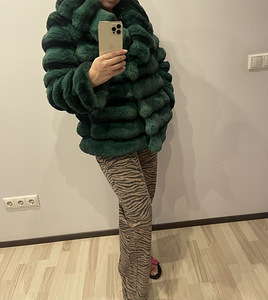 Теплая шуба (4 фото из 4)