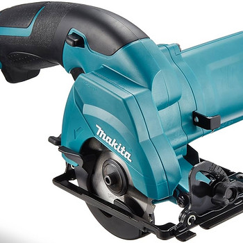 Циркулярная пила Makita hs300D + АКБ 3шт