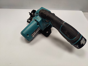 Ketassaag Makita hs300D + Akud 3tk (3 foto / 6)