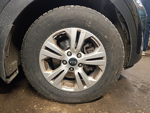 Veljed r 16 KIA, rehvid Nokian Hakkapeliitta 215*70 (7mm) (1 foto / 5)