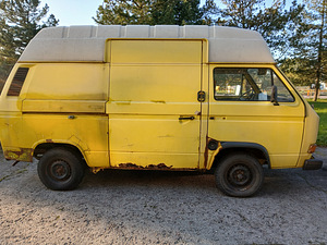 VW Transporter (2 фото из 6)