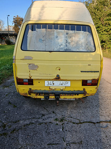 VW Transporter (4 фото из 6)
